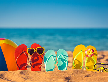 Seasonal Marketing Strategies: 3 Emails I’m Loving This Summer